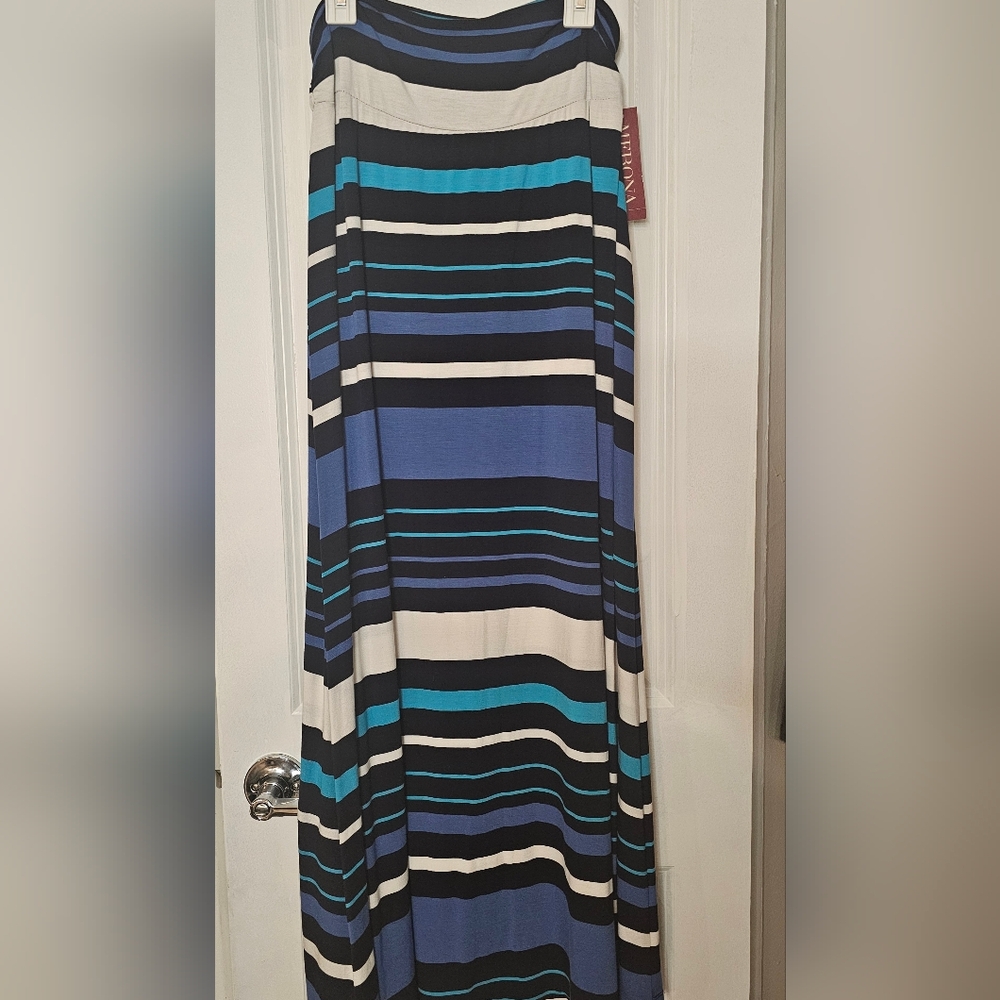 Striped Maxi Skirt in Blue and White Size M